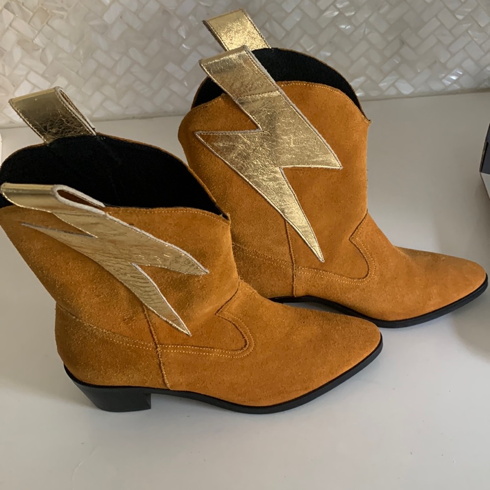 Modern Vice Bolt Boot !!!